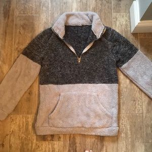 FUZZY SHERPA - Mixed Gray and Creme